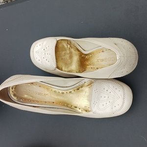 Bcbg pearl womans wedge heels size 7